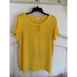 Susan graver LP petite Yellow Shirt Travel T Shirt Yellow Top Blouse Cruise LG